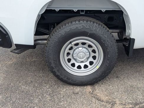 New 2026 Chevrolet Silverado 1500 W/T image 3