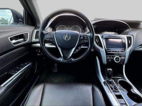 Used 2020 Acura TLX FWD image 5