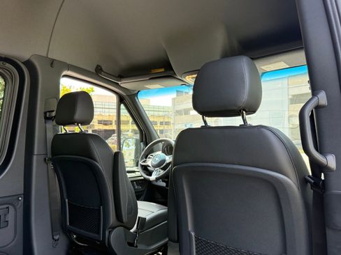 New 2025 Mercedes-Benz Sprinter 2500 image 16