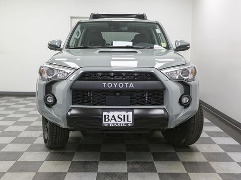 Used 2023 Toyota 4Runner TRD Off-Road Premium w/ Off Road Premium Plus Package AWD/4WD image 3