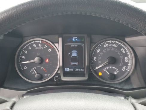 Used 2023 Toyota Tacoma TRD Off-Road AWD/4WD image 21