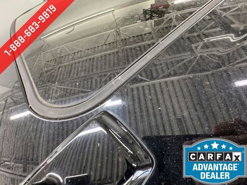 Used 2021 Chevrolet Suburban RST w/ Luxury Package AWD/4WD image 23