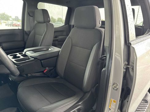 Certified 2022 Chevrolet Silverado 1500 RST w/ Redline Edition AWD/4WD image 12