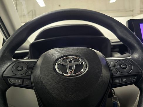 New 2026 Toyota Corolla Cross L image 22