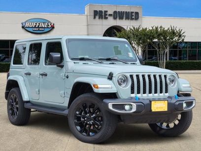 Used 2023 Jeep Wrangler Unlimited Sahara w/ Cold Weather Group