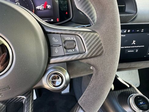 Used 2023 Maserati MC20 Spyder image 19