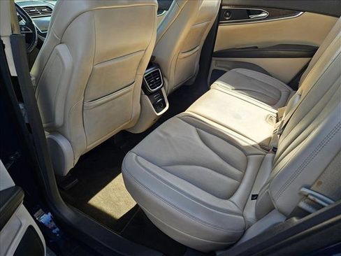 Used 2019 Lincoln Nautilus Reserve image 19