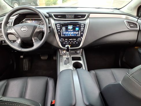Used 2024 Nissan Murano SL FWD image 11