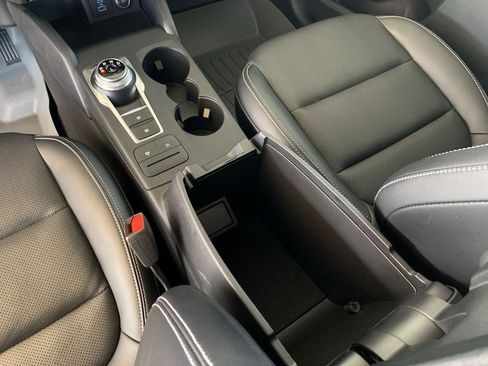 Used 2021 Ford Escape SEL image 21