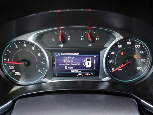 Used 2021 Chevrolet Equinox LT FWD image 24