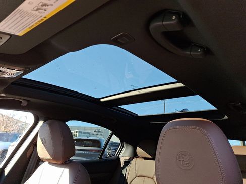 Used 2022 Alfa Romeo Stelvio Ti image 14