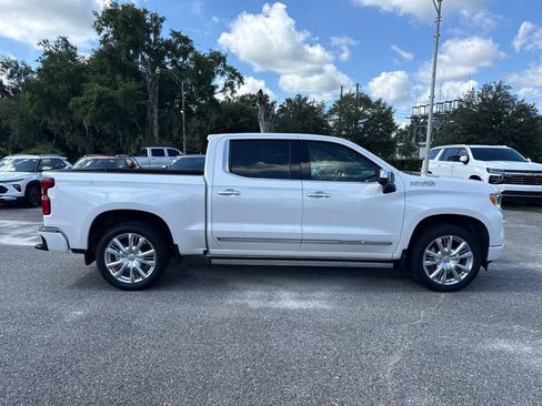 Used 2024 Chevrolet Silverado 1500 High Country AWD/4WD image 3