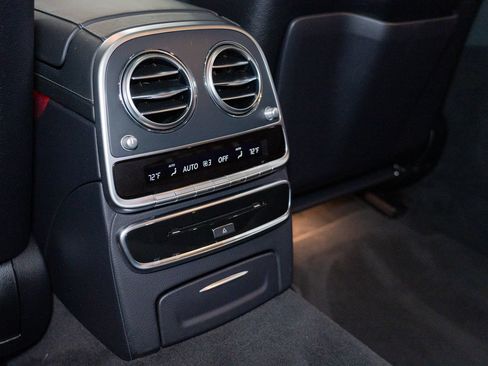 Used 2016 Mercedes-Benz S 63 AMG 4MATIC Sedan image 30