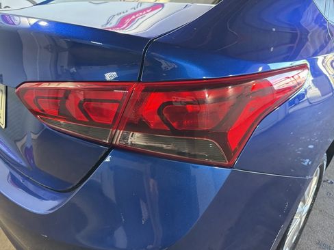 Used 2022 Hyundai Accent SE image 13