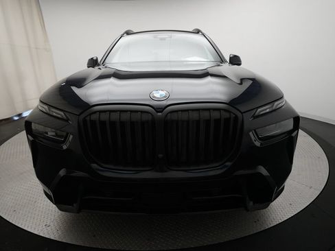 Used 2023 BMW X7 xDrive40i w/ Executive Package AWD/4WD image 11