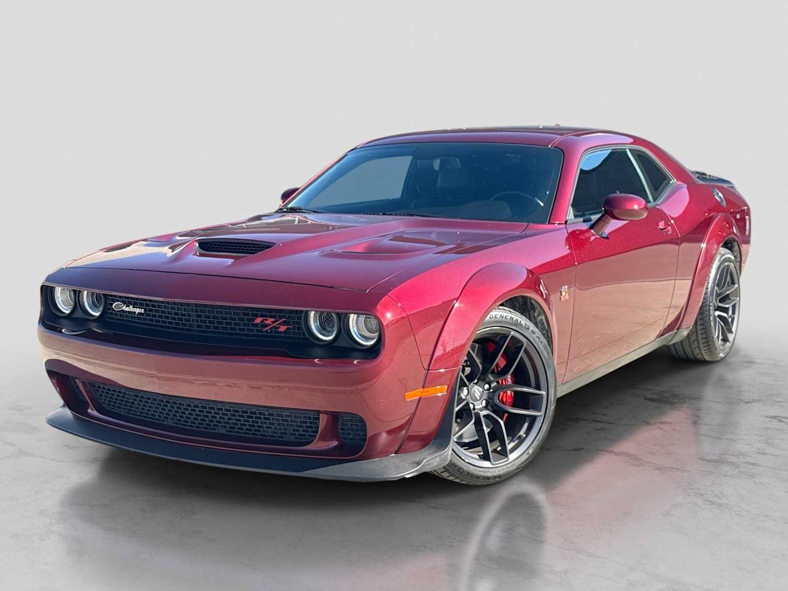 Used 2021 Dodge Challenger R/T Scat Pack RWD image 1