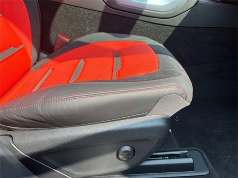 Used 2024 Mercedes-Benz GLE 53 AMG 4MATIC image 27