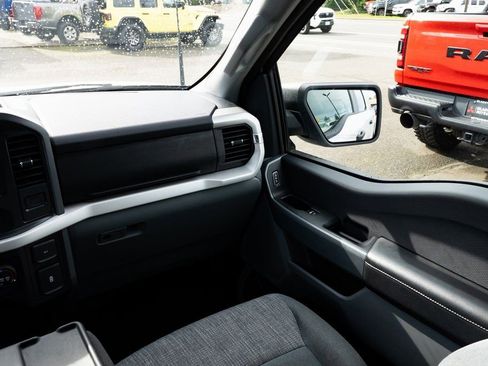 Used 2022 Ford F150 XLT w/ Trailer Tow Package AWD/4WD image 10