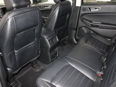 Certified 2024 Ford Edge SEL image 21