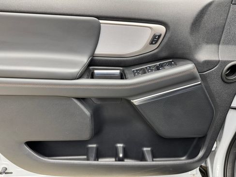 Certified 2025 Ford Expedition Active AWD/4WD image 10