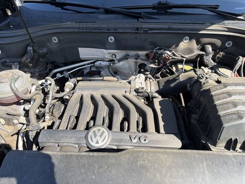 Used 2019 Volkswagen Atlas SE w/ Panoramic Sunroof Package FWD image 20