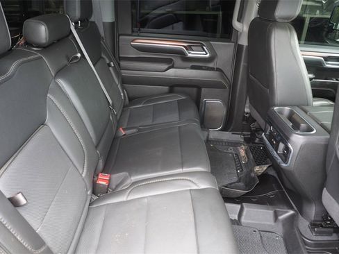 Used 2024 GMC Sierra 3500 Denali w/ Denali Reserve Package image 22