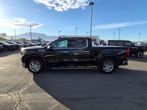 Used 2020 GMC Sierra 1500 SLT w/ SLT Premium Plus Package AWD/4WD image 9