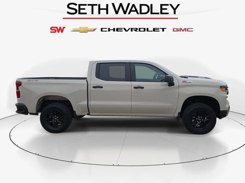 New 2026 Chevrolet Silverado 1500 Custom Trail Boss AWD/4WD image 8