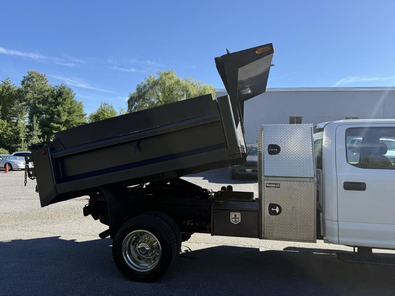 Used 2017 Ford F450 XL w/ Power Equipment Group AWD/4WD image 17