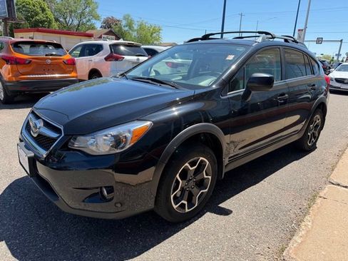 Used 2014 Subaru Crosstrek 2.0i Limited AWD/4WD image 3