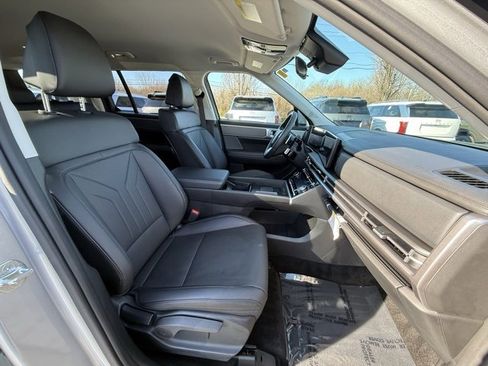 Used 2025 Hyundai Santa Fe SEL image 21