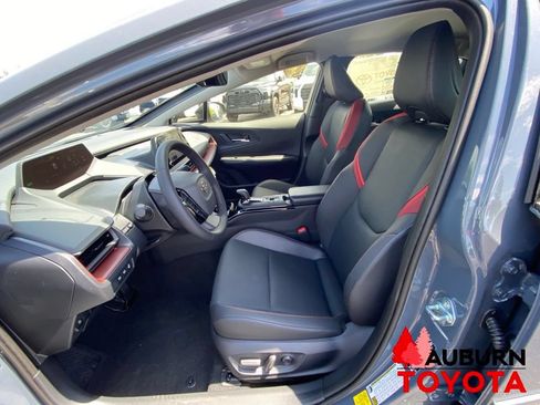 New 2026 Toyota Prius Plug-In Hybrid FWD image 24