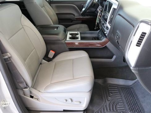 Used 2017 GMC Sierra 1500 SLT AWD/4WD image 44