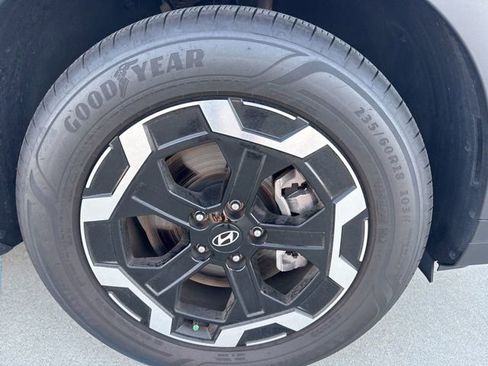 Used 2025 Hyundai Santa Fe SEL image 11