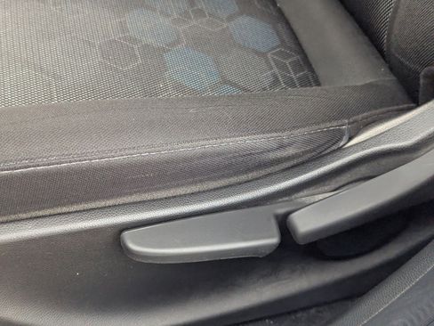 Used 2018 Chevrolet Spark LT image 21