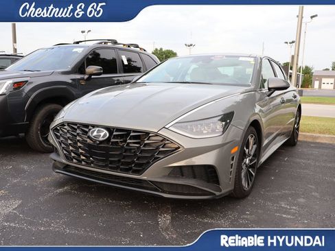Certified 2023 Hyundai Sonata Limited FWD image 10