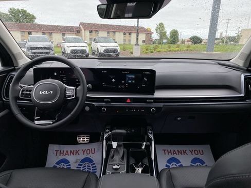 New 2025 Kia Sorento SX image 5
