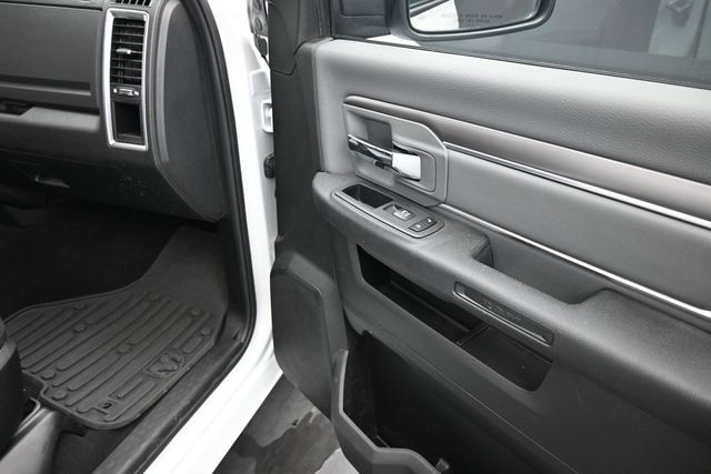 Used 2023 RAM 1500 Classic SLT w/ Electronics Group AWD/4WD image 23