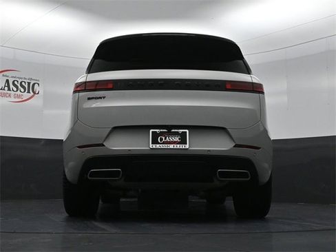 Used 2025 Land Rover Range Rover Sport Dynamic SE image 31