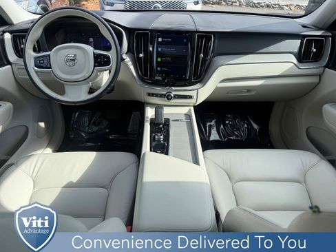 Used 2023 Volvo XC60 B5 Plus w/ Climate Package image 2