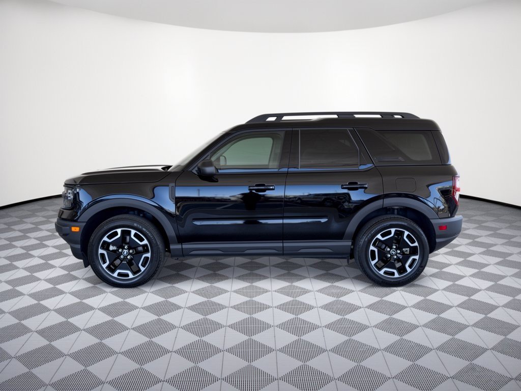Used 2024 Ford Bronco Sport Outer Banks AWD/4WD image 2