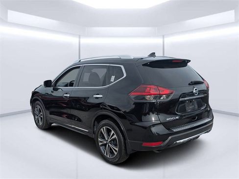 Used 2018 Nissan Rogue SL w/ Premium Package image 5