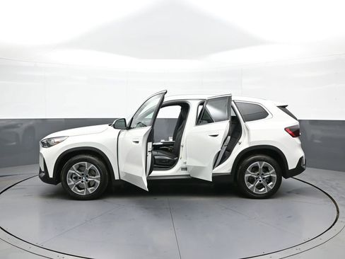 Used 2023 BMW X1 xDrive28i w/ Convenience Package image 45