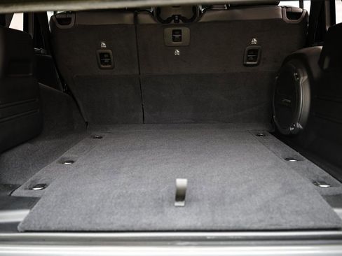 Used 2021 Jeep Wrangler Unlimited Rubicon w/ Dual Top Group image 28