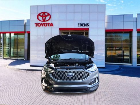 Used 2024 Ford Edge SEL AWD/4WD image 12