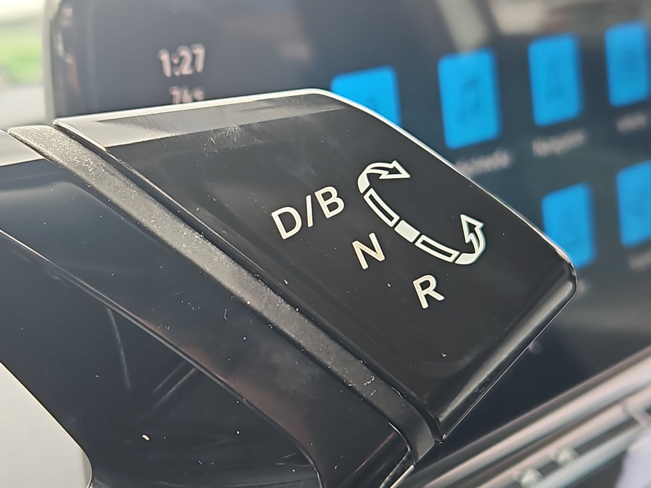 Used 2023 Volkswagen ID.4 Pro RWD image 17