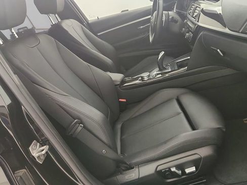 Used 2017 BMW 330i Sedan RWD image 29