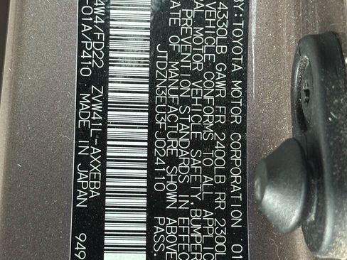 Used 2015 Toyota Prius V Three image 16