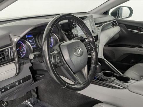 Used 2021 Toyota Camry SE image 24