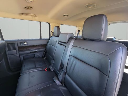 Used 2019 Ford Flex Limited image 27